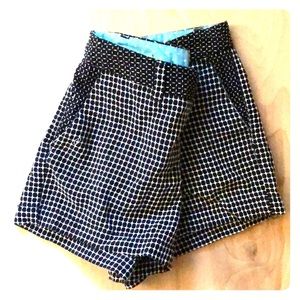 Black and White shorts - 8